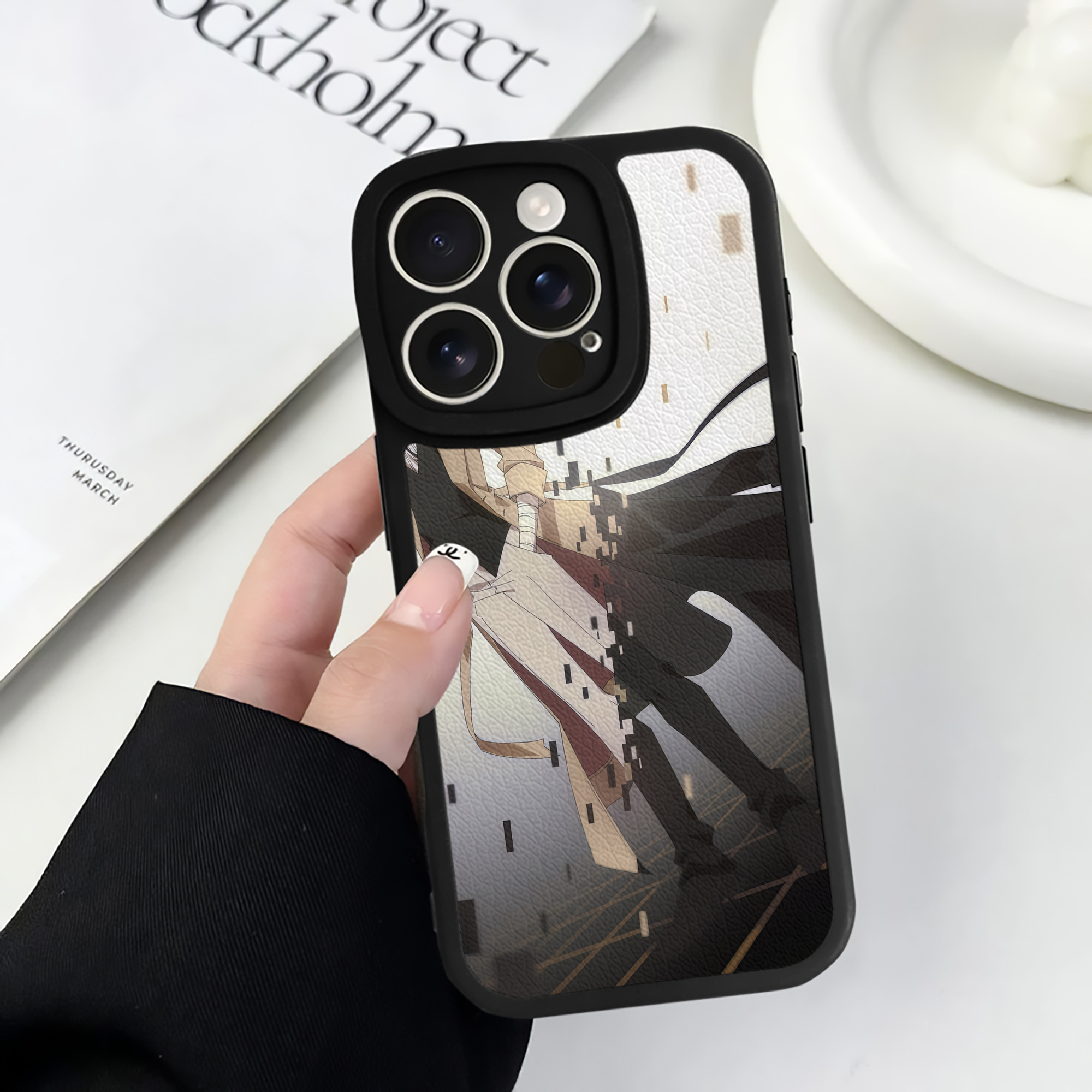 （画像用） 文豪ストレイドッグス Bungo Stray Dogs 【iPhone 16シリーズ対応】シリコンスマホケース（レザー調） 材質：シリコン